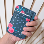 Naj Oleari – Portafoglio porta carte con zip e portachiavi, stampa floreale - immagine 4